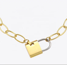 Load image into Gallery viewer, Sierra Big Lock Necklace

