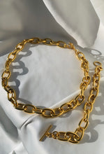 Load image into Gallery viewer, Olympia Linked Necklace Set

