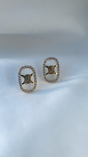 Load image into Gallery viewer, Chelsea Retro Earrings
