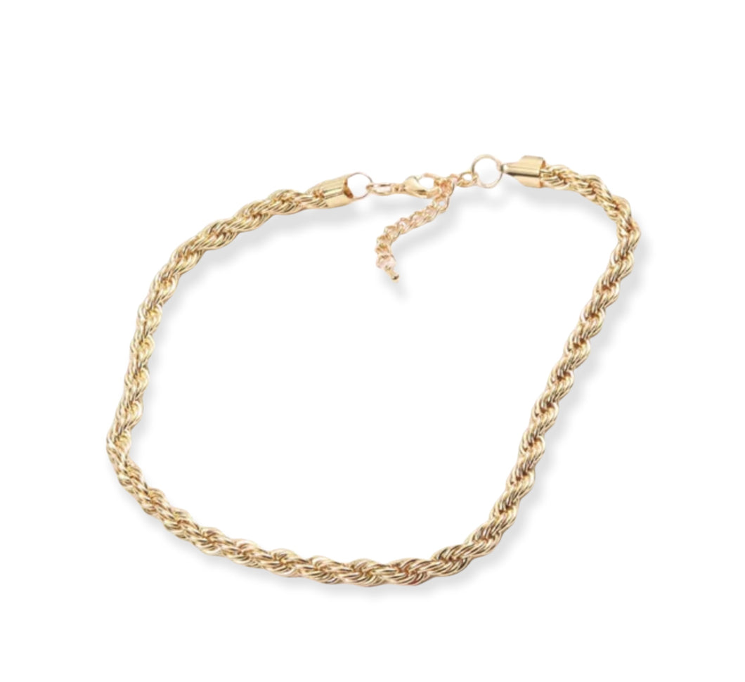 Saria Twisted Rope Necklace